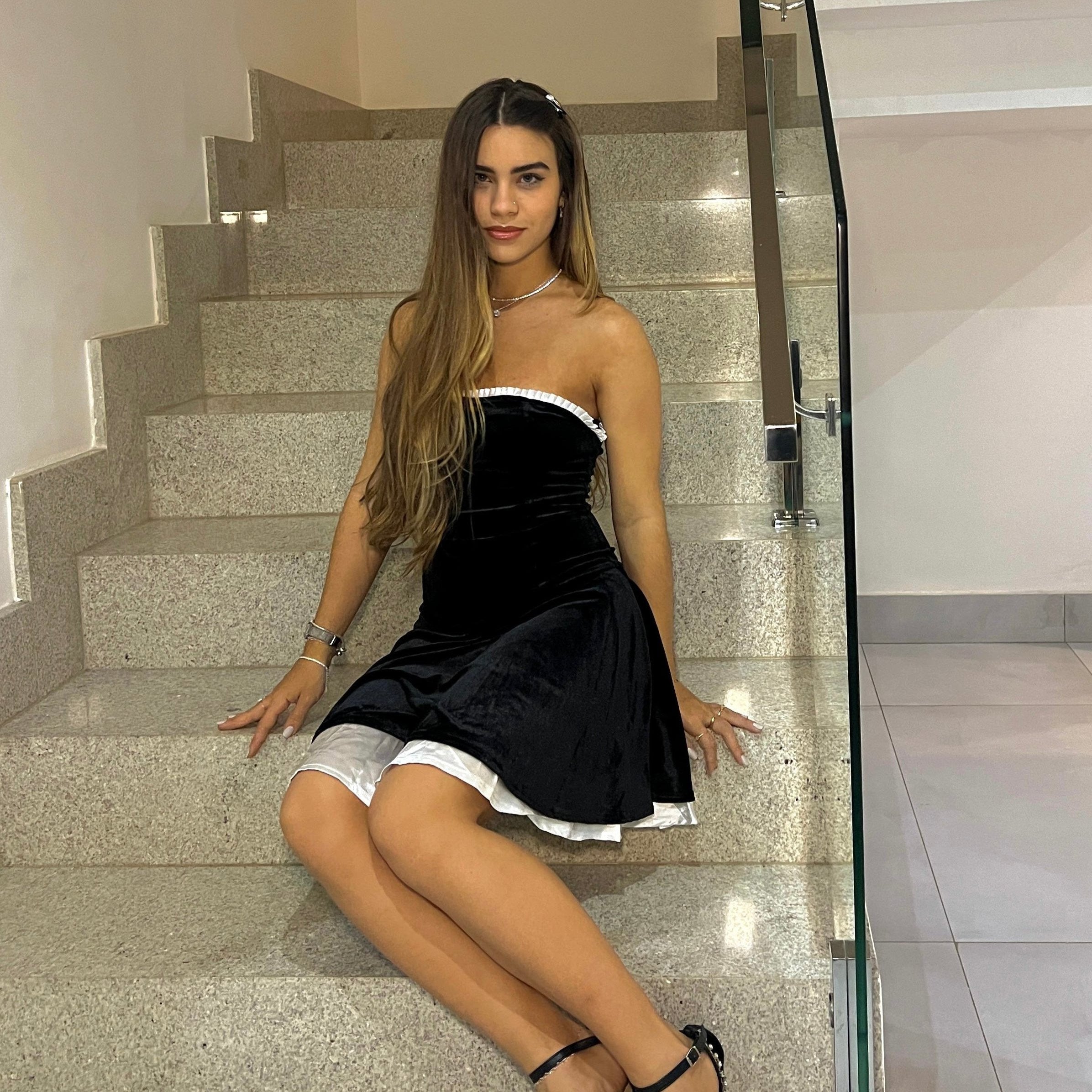 Vestido Elegante Veludo Diamond