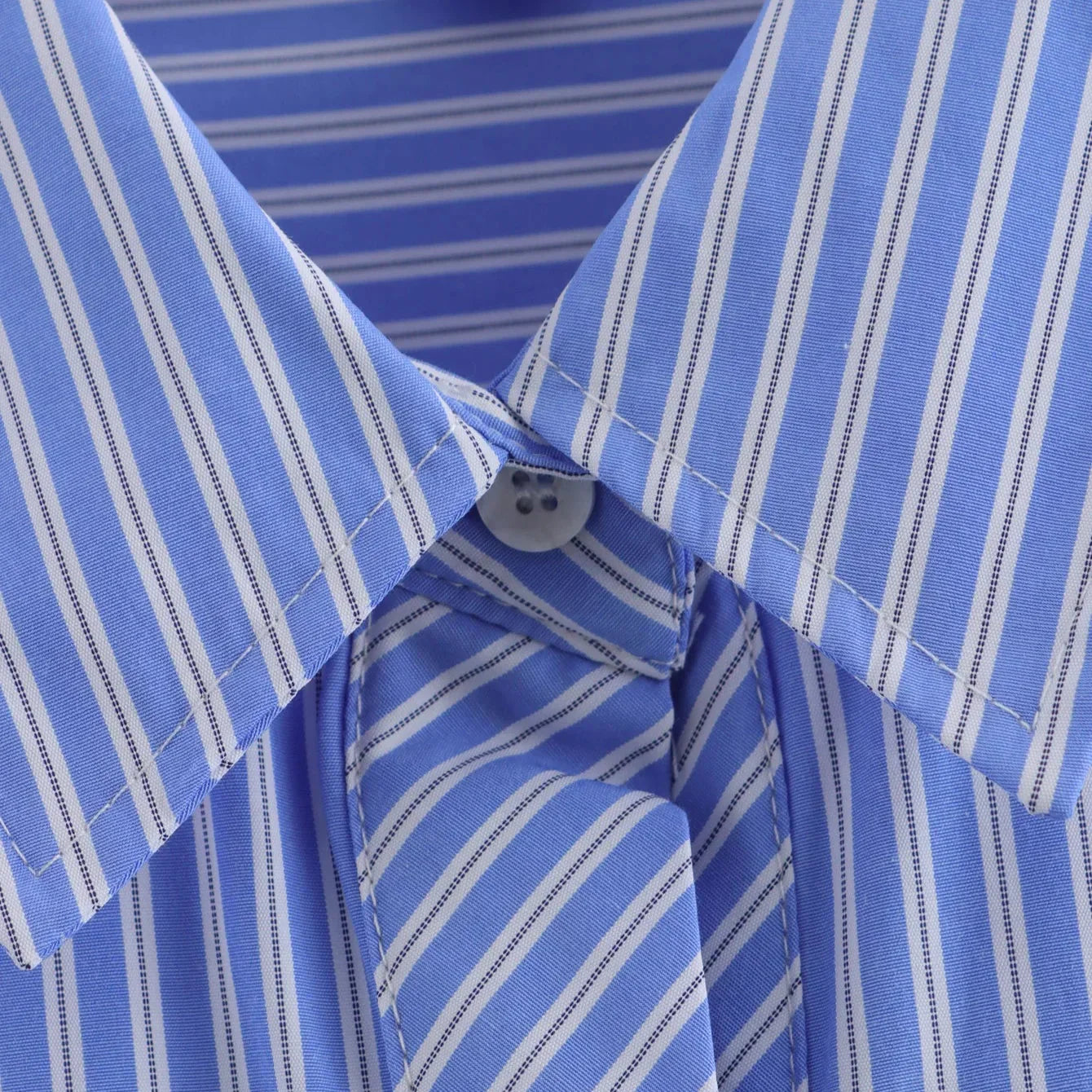 Camisa Elegante Cropped Ariadne