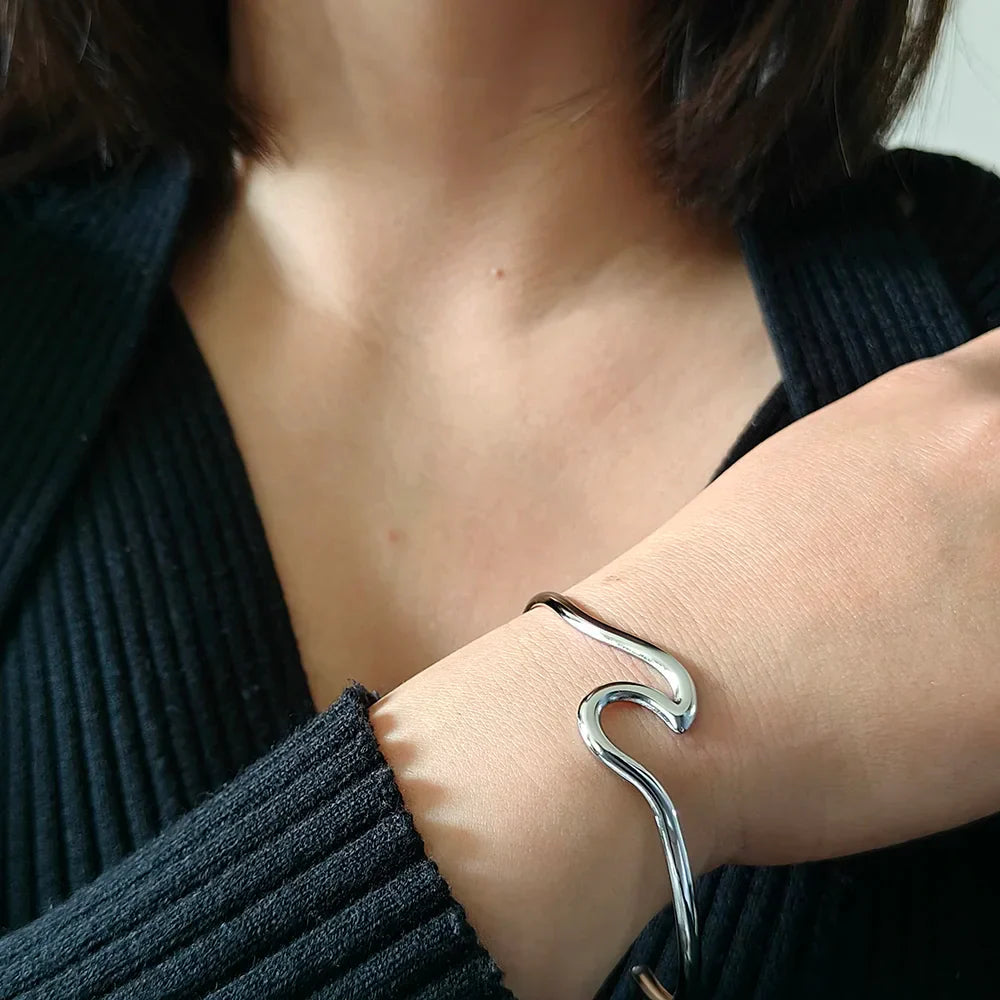 Bracelete Elegante Onda Tif