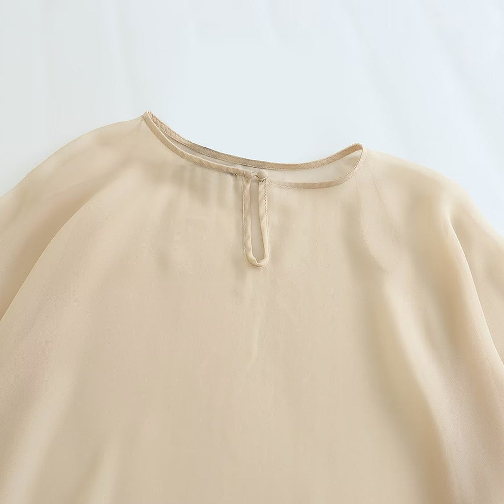Blusa Elegante Capa Assimétrica