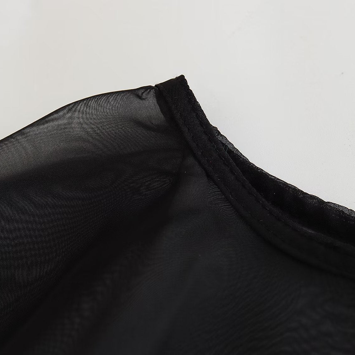 Blusa Elegante Capa Assimétrica