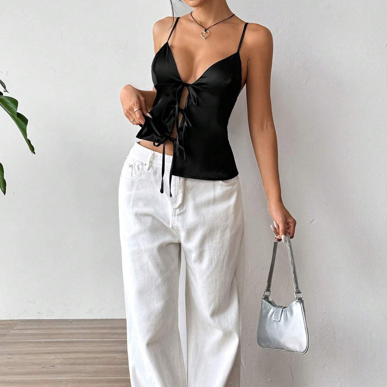 Blusa Elegante Laços Clara
