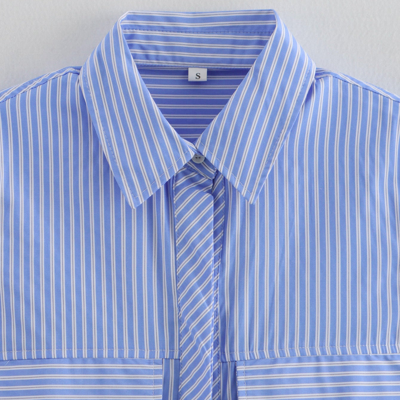 Camisa Elegante Cropped Ariadne