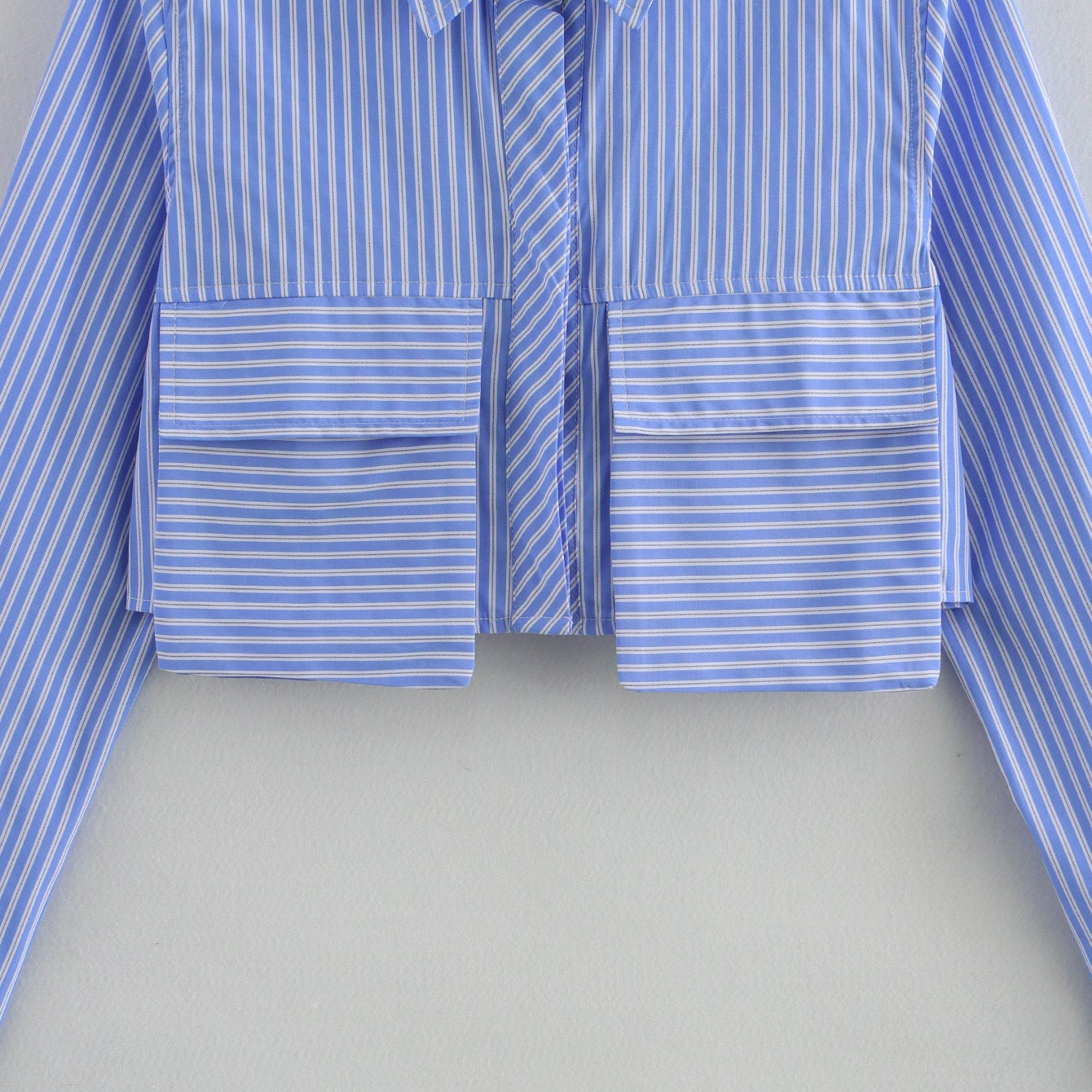 Camisa Elegante Cropped Ariadne
