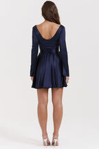 Vestido Curto Backless Alana