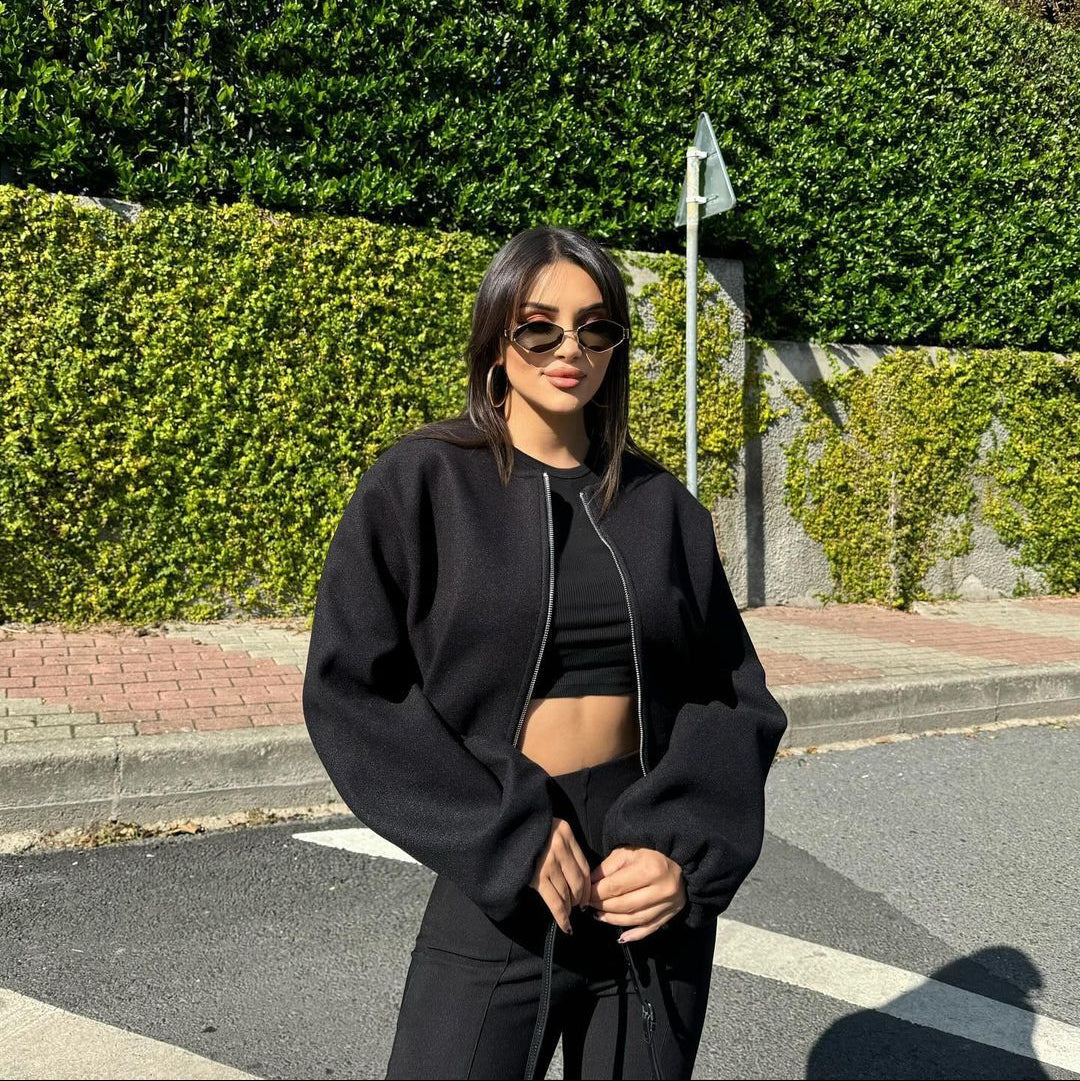 Jaqueta Elegante Cropped Samara