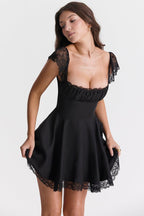 Vestido Curto Lace Karen